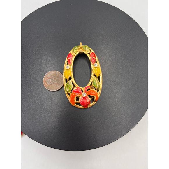 Jose Barrera For Avon Vintage 1994 
Hibiscus Pendant and Clip On Earrings Set - Picture 8 of 9